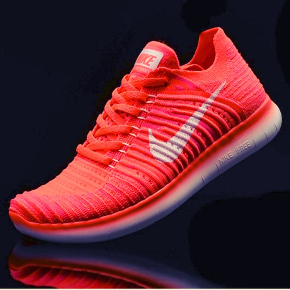 NEW 💥 NIKE FLYKNIT FREE RN SZ 8 WOMEN - Picture 2 of 8